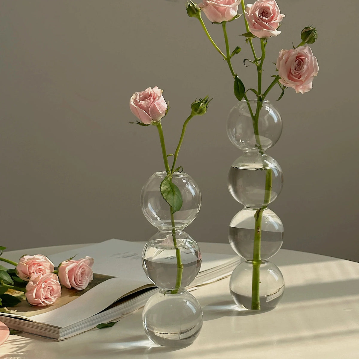 Vaso Decorativo de Vidro Transparente com Esferas